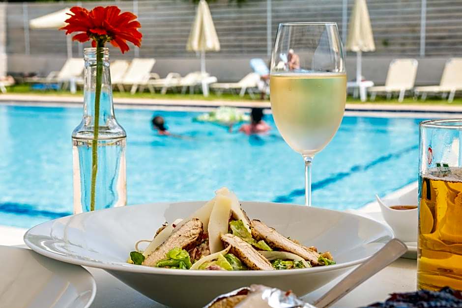 Dimitra & Evdokia Hotel