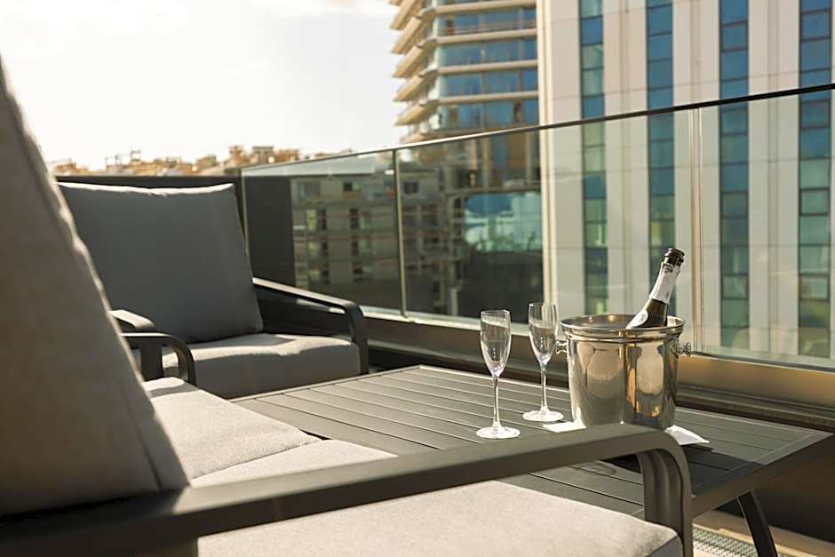 The Londoner Hotel St. Julian's
