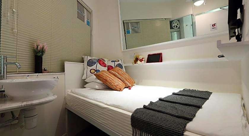 Apple Inn (Causeway Bay)