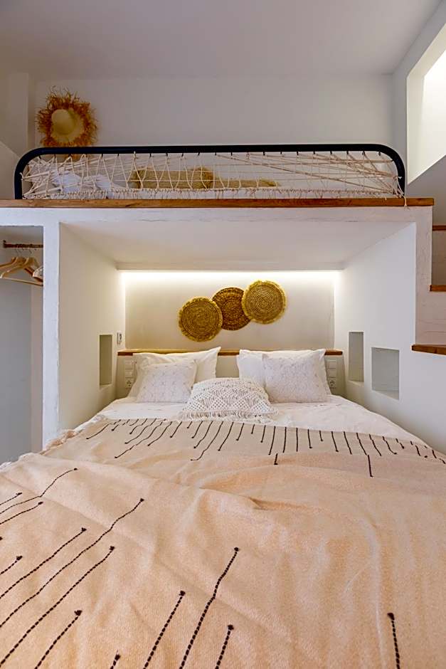 Arcadia Luxury Rooms Seaside Cuisine