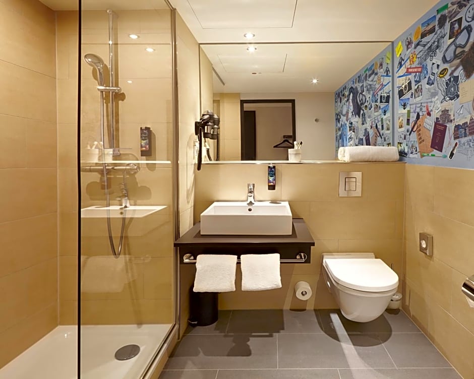 Holiday Inn - the niu, Air Frankfurt Messe By IHG