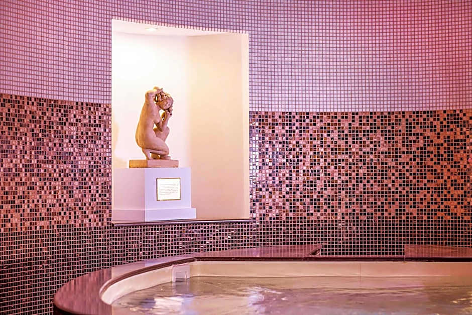 Pegasos Deluxe Beach Hotel