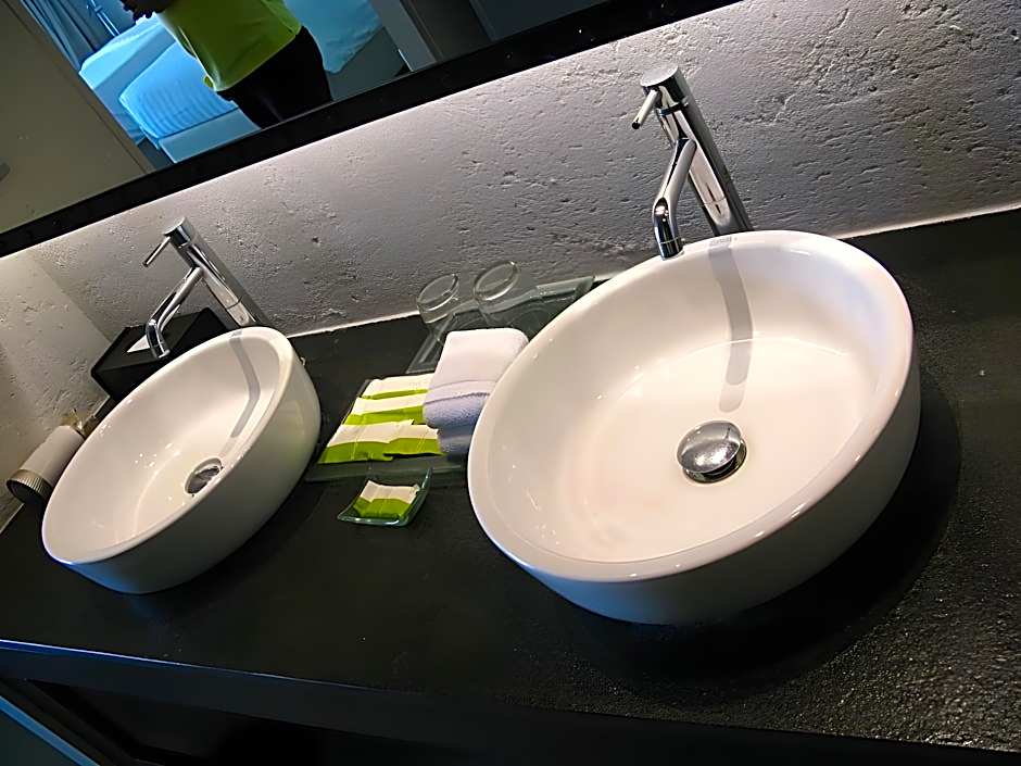 Sugar Palm Grand Hillside