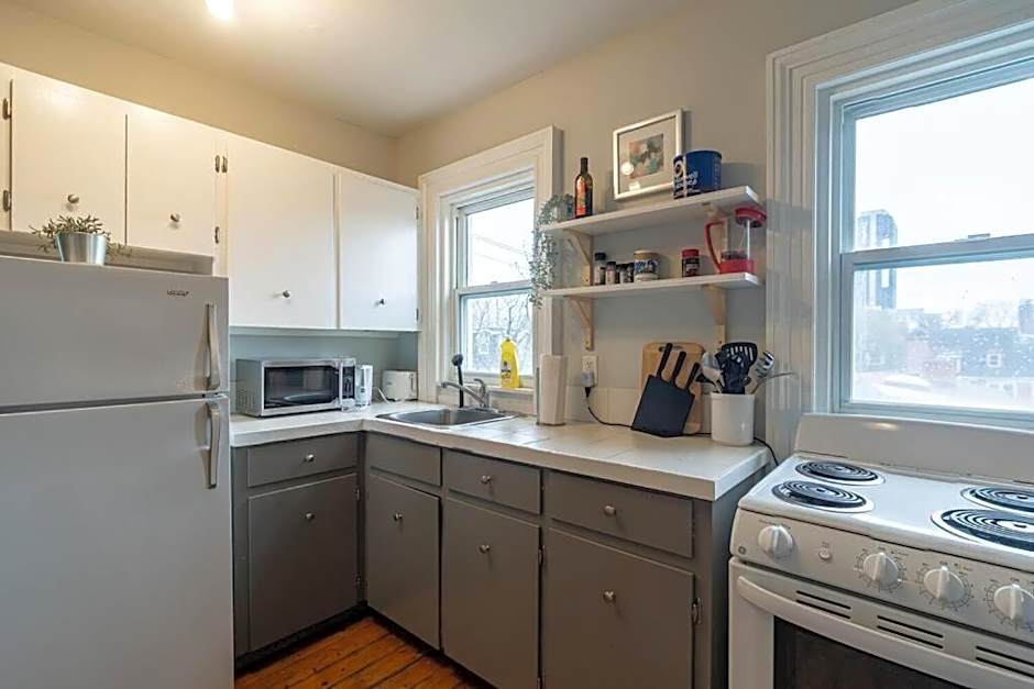 Sunny Loft #4, Historic Home