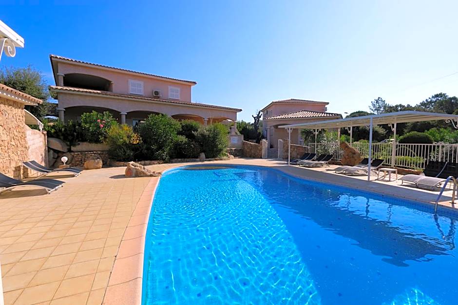 Residence Marina Di A Testa