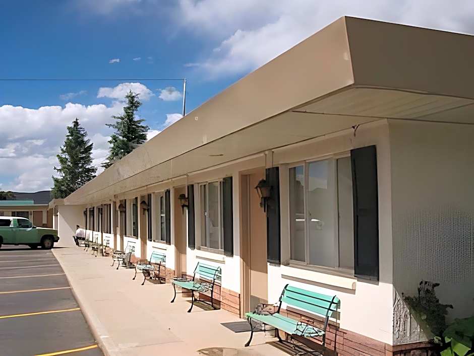 American Classic Inn