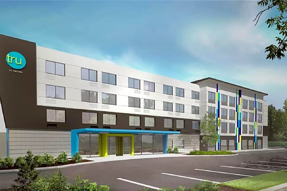 Tru by Hilton Edinburg