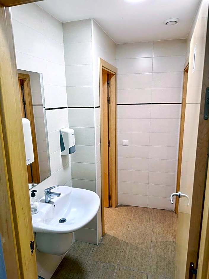 Hostel Acacias