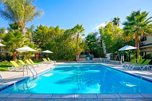 The Capri Hotel