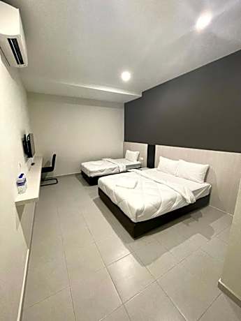 Family Room with Private Bathroom