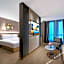 Orange Hotel(Ningbo Railway Station Lianfeng Road Store)