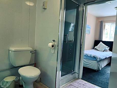 Single Room with Shower