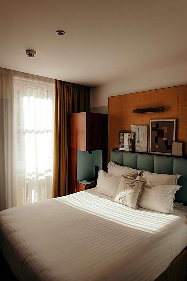 Hôtel Eiffel Blomet