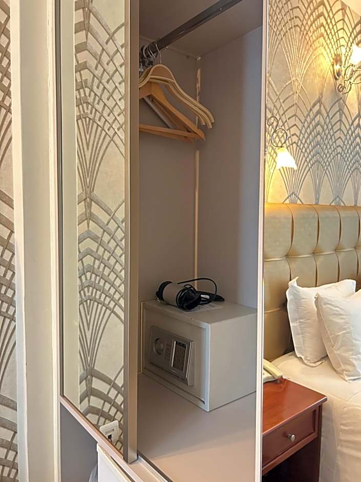 Athens Golden City Hotel