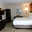 Holiday Inn Express & Suites Alabaster By IHG