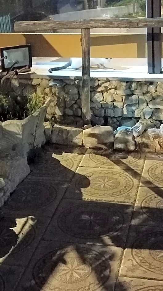 Villa Uria monolocali con e senza angolo cottura