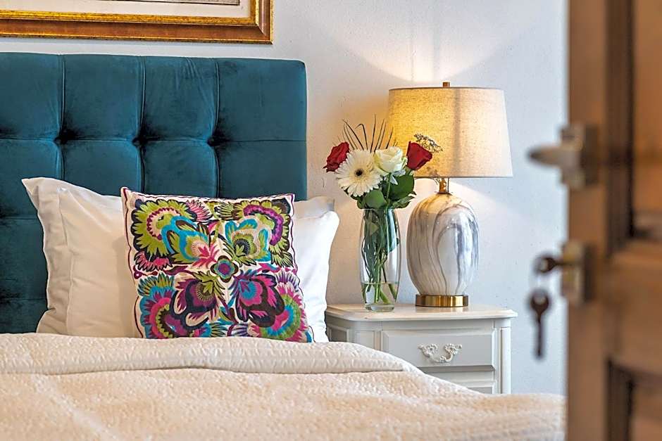 Nikolas Haus Premium Historic Center Stay & Free Parking