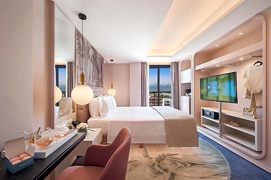 Gate Twenty Two Boutique Hotel