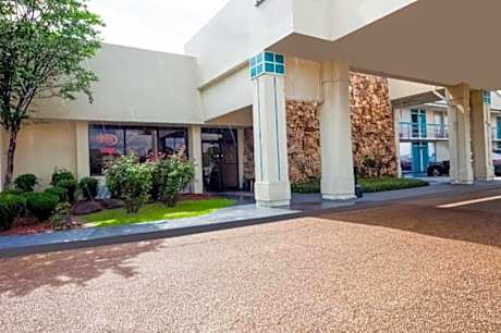 OYO Hotel O Jackson I-55 North