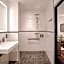 Marty Hotel Bordeaux, Tapestry Collection by Hilton