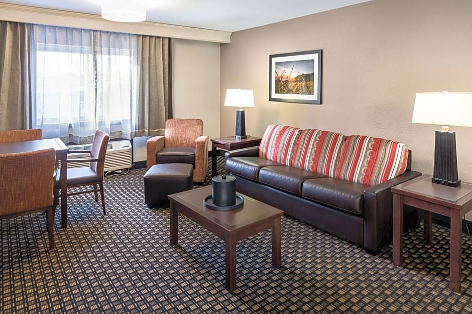 Best Western Plus Ramkota Hotel