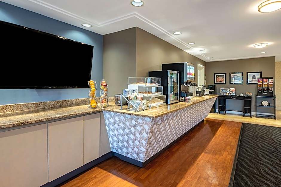 SureStay Plus Hotel by Best Western Mountain View