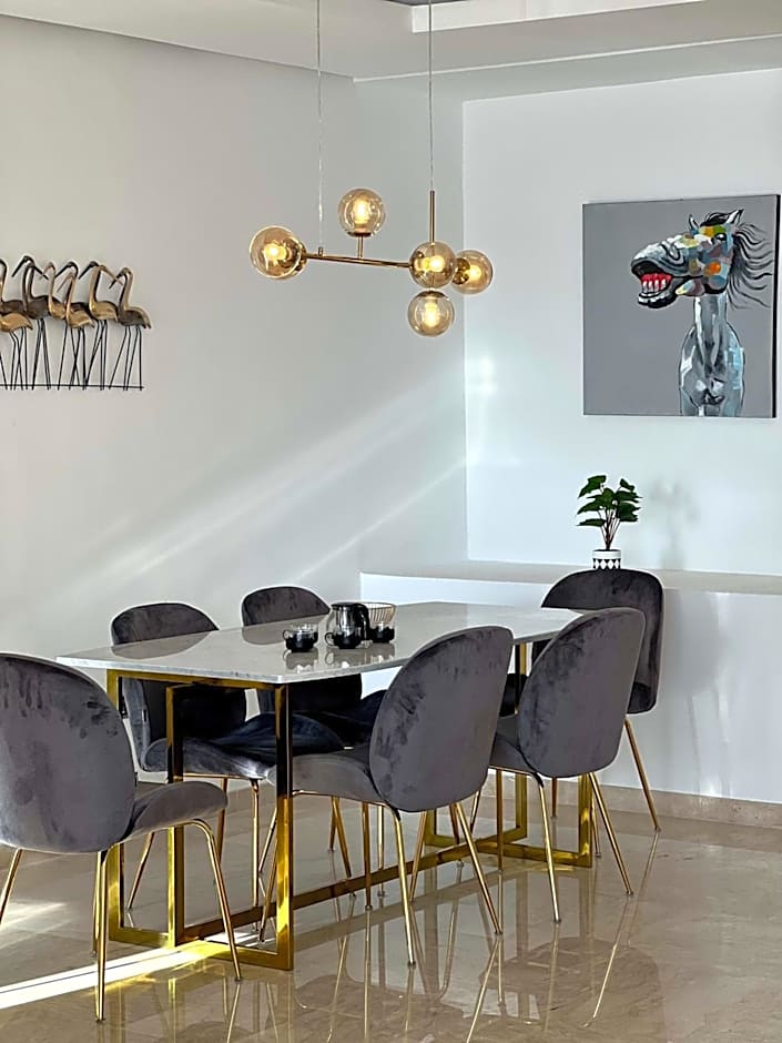 Family 3 Bedrooms- By AppartAli