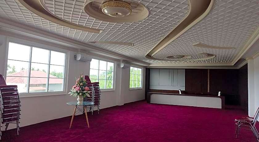 Maulidia Hotel Syariah & Convention Center