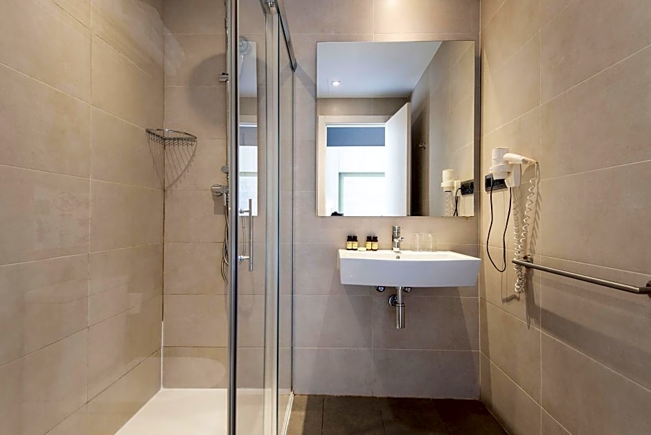 Plaza Goya Rooms