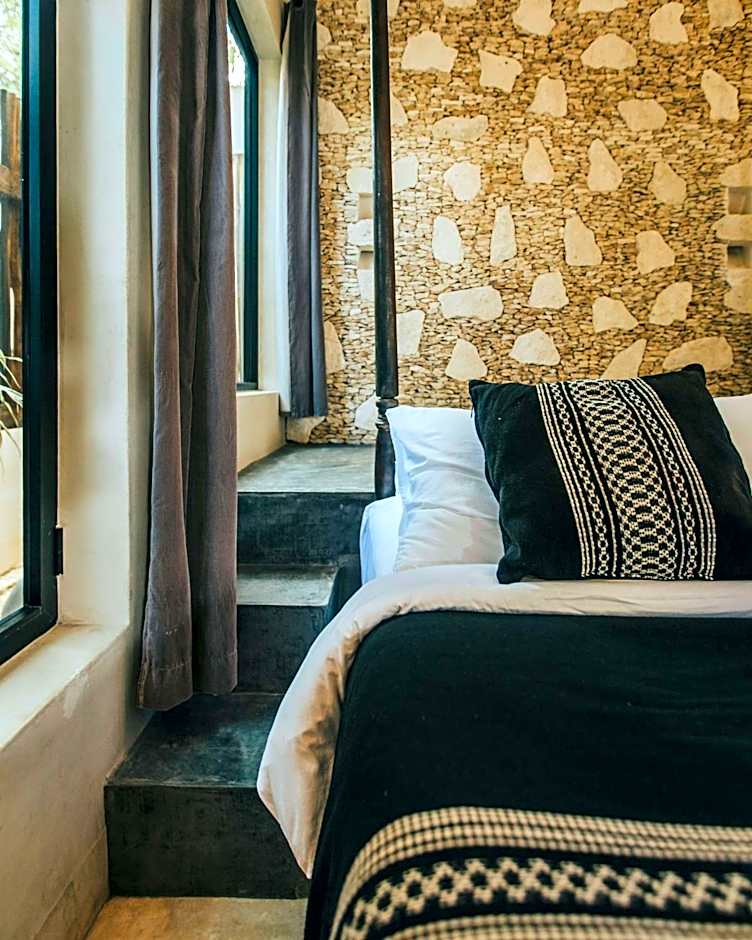 Yum Kaax Boutique Villa