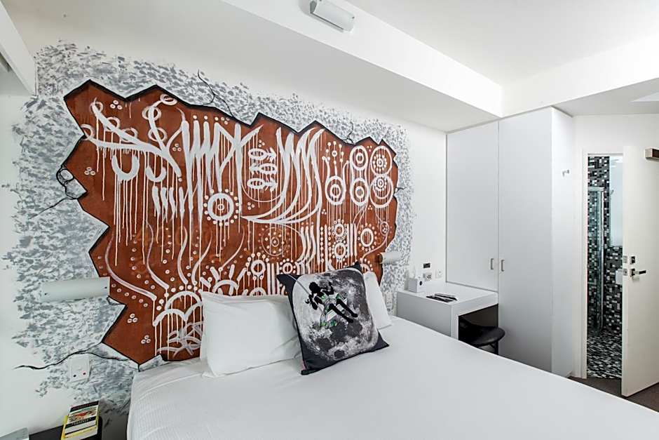 Majestic Minima Hotel