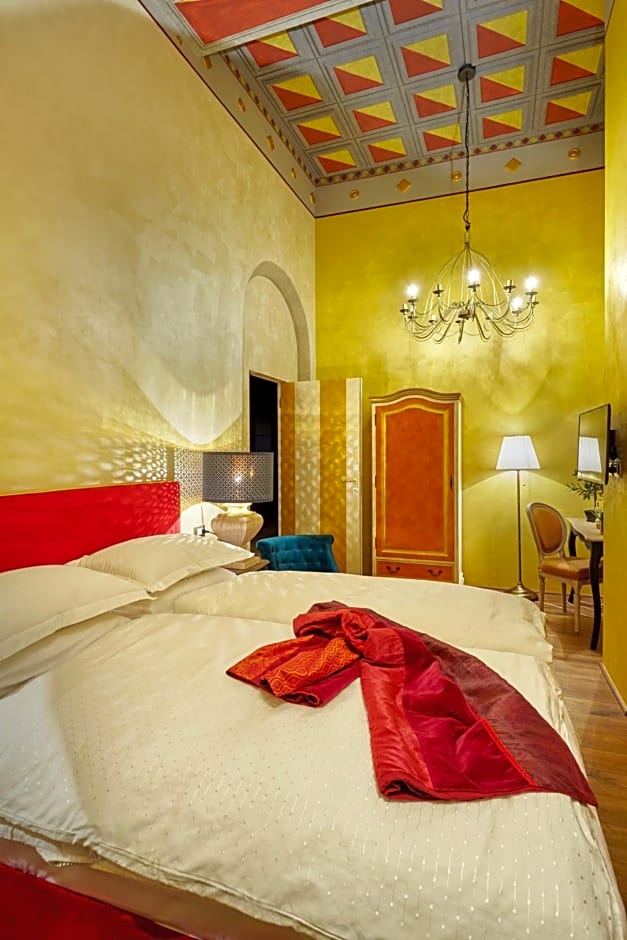 Palazzo di Alcina - Residenza d'Epoca - Luxury-