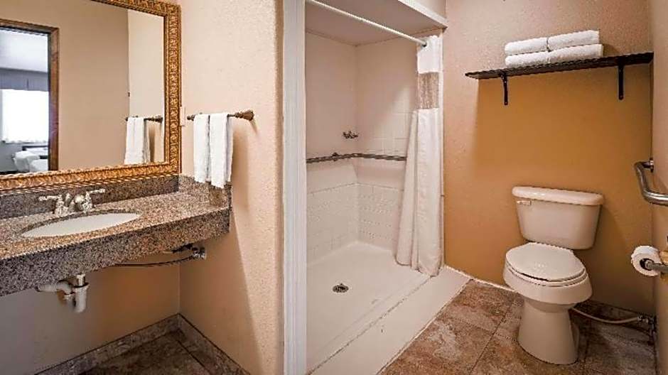 Best Western George West Executive Inn