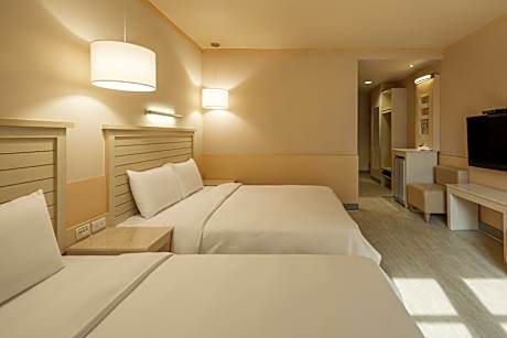 Economy Quadruple Room