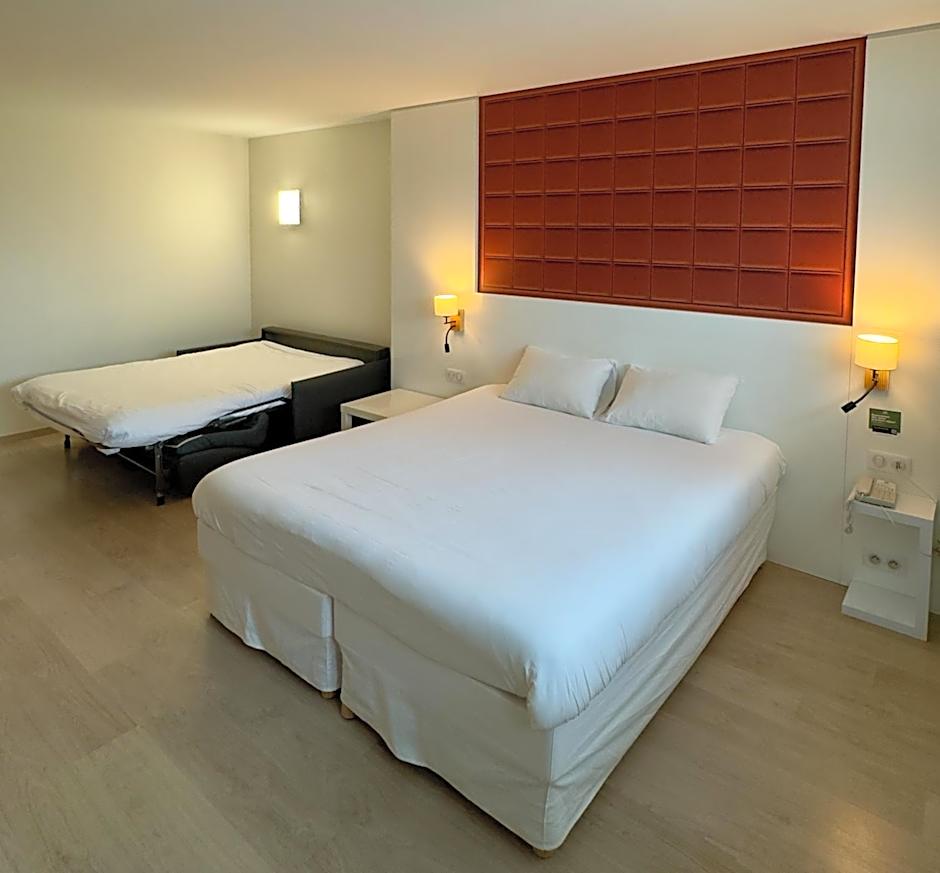 Ibis Styles Bordeaux St Medard Hotel