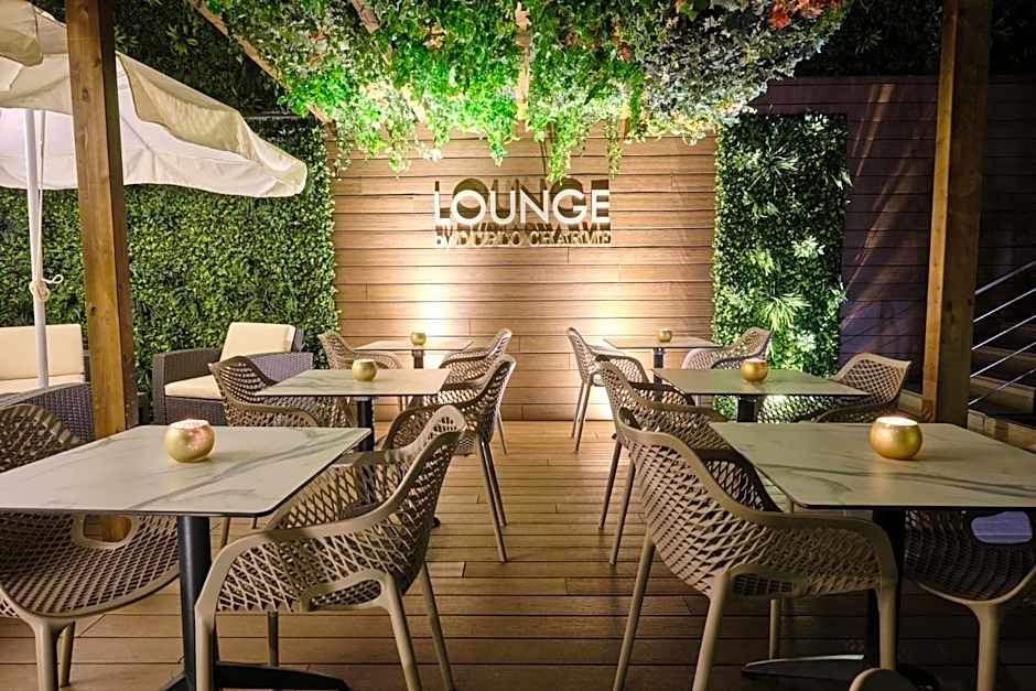 Duplo Charme Boutique Hotel