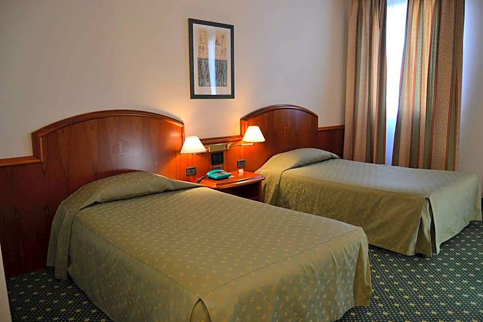 Hotel Due Leoni