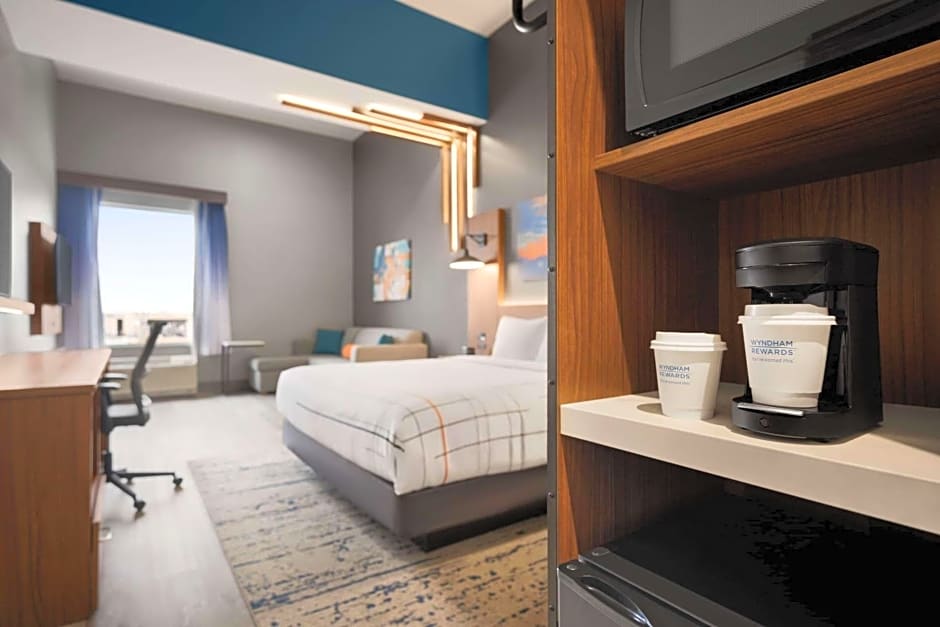 La Quinta Inn & Suites by Wyndham Del Rio