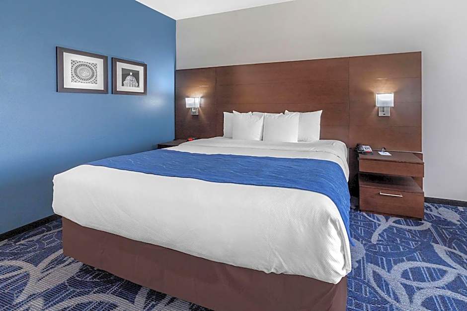Comfort Inn & Suites Oklahoma City