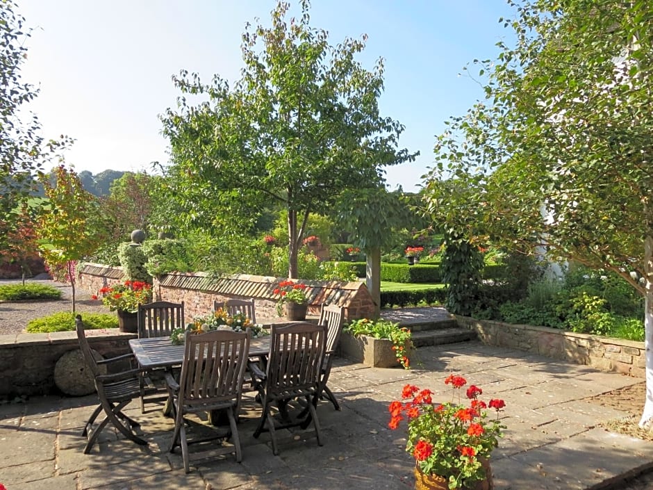 Combe Lancey Farmhouse B&B