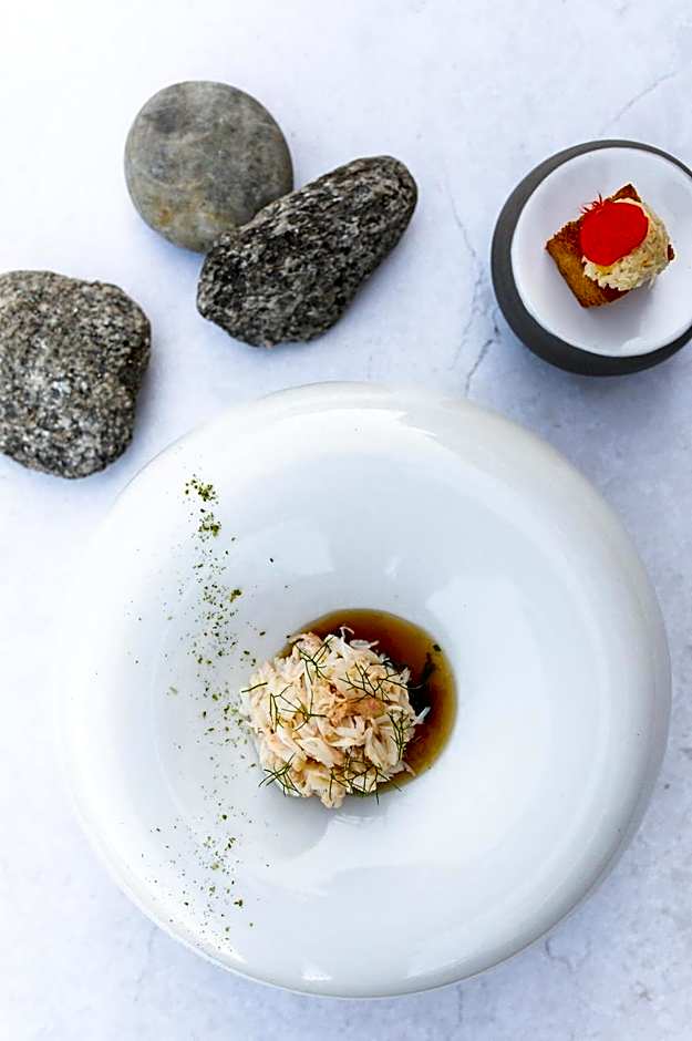 Hostellerie Pointe St-Mathieu,The Originals Collection