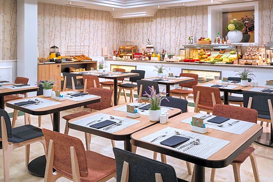 Catalonia Puerta Del Sol