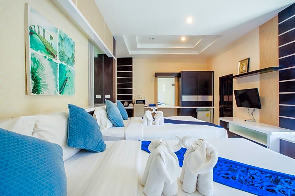 Excella Hotel