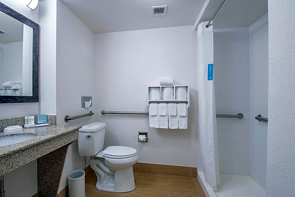 Hampton Inn By Hilton And Suites Williamsburg-Richmond Rd.