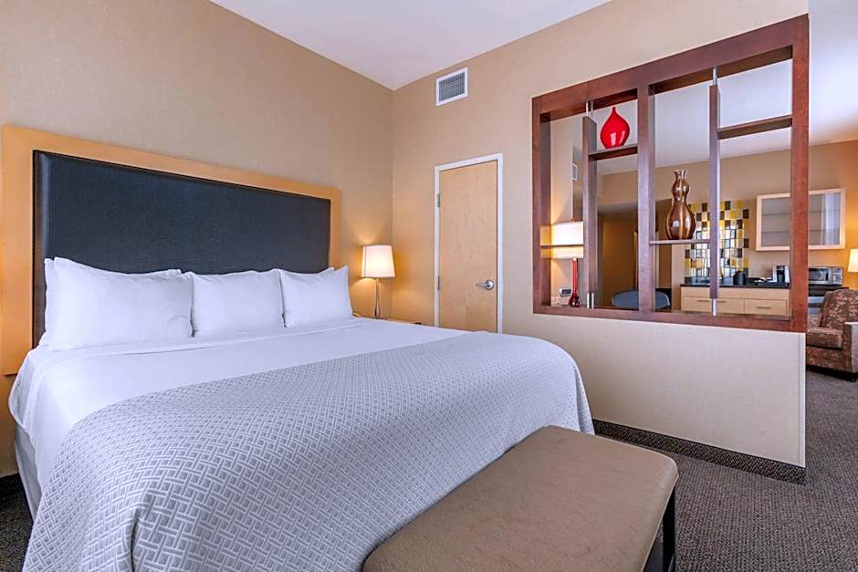 Cambria Hotel Denver International Airport