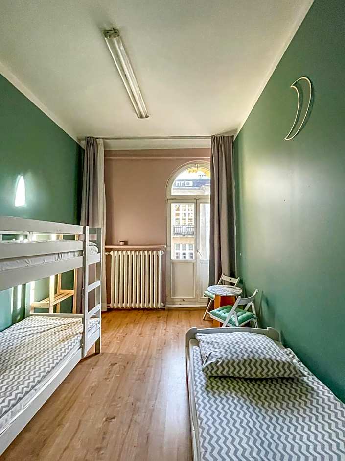 Moon Hostel Warszawa