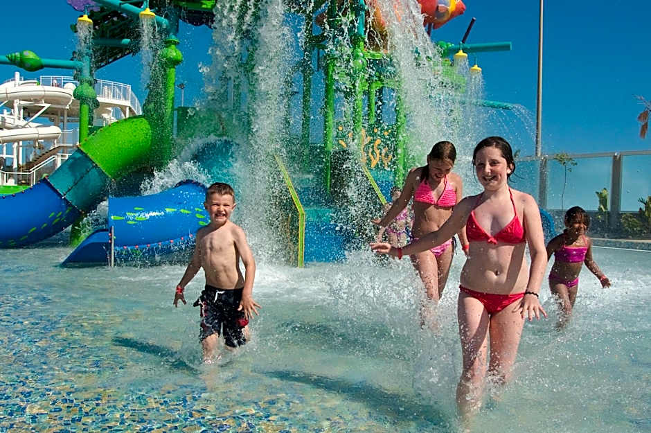 Relaxia Lanzasur Club - Aqualava Water Park