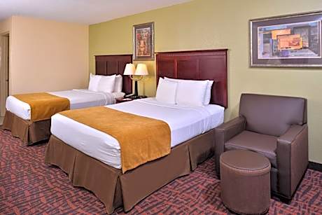 Queen Room with Two Queen Beds - Non-Smoking