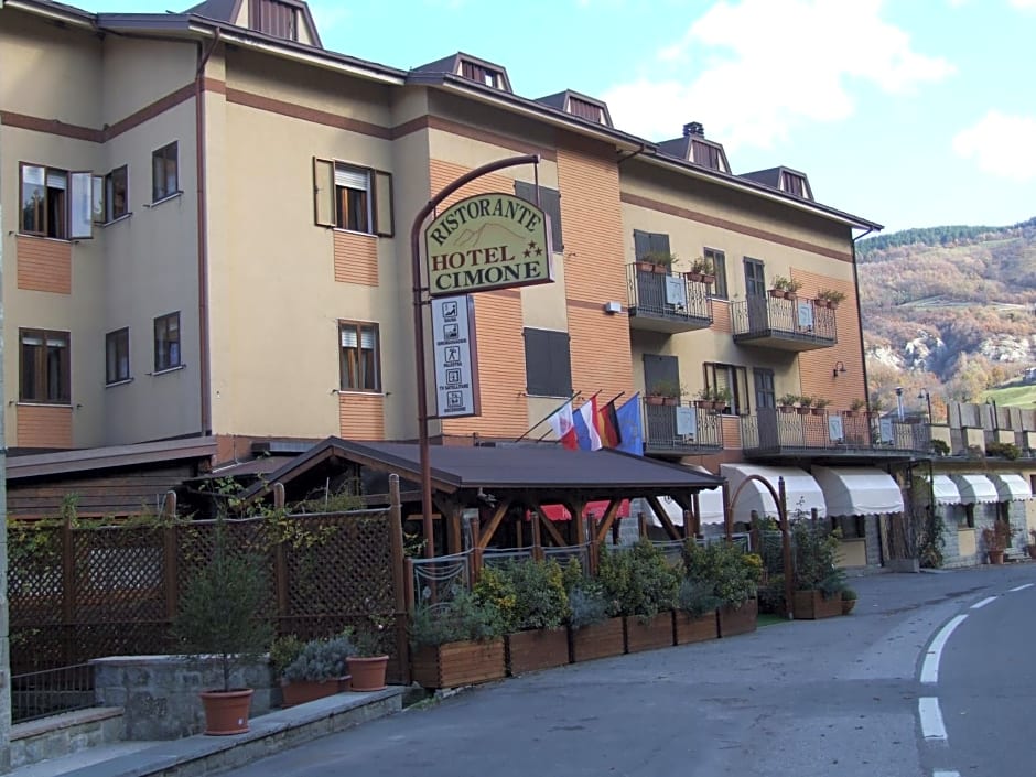 Hotel Cimone