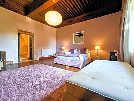 2 people Suite